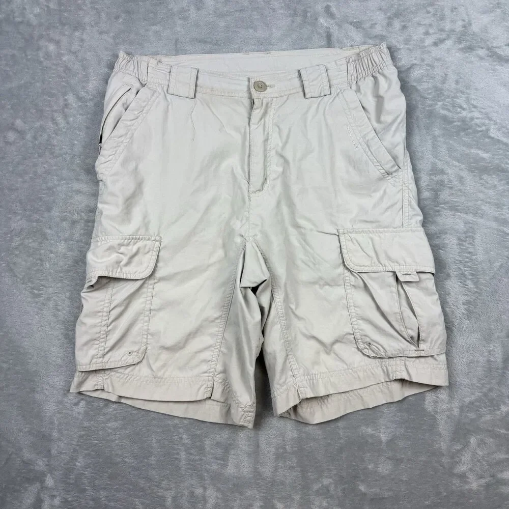 Columbia Titanium Cargo Shorts Men’s Small Beige Khaki Nylon Hiking Outdoor